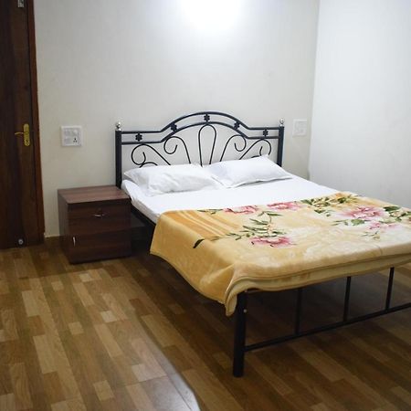 La Vega Resorts Morjim Buitenkant foto