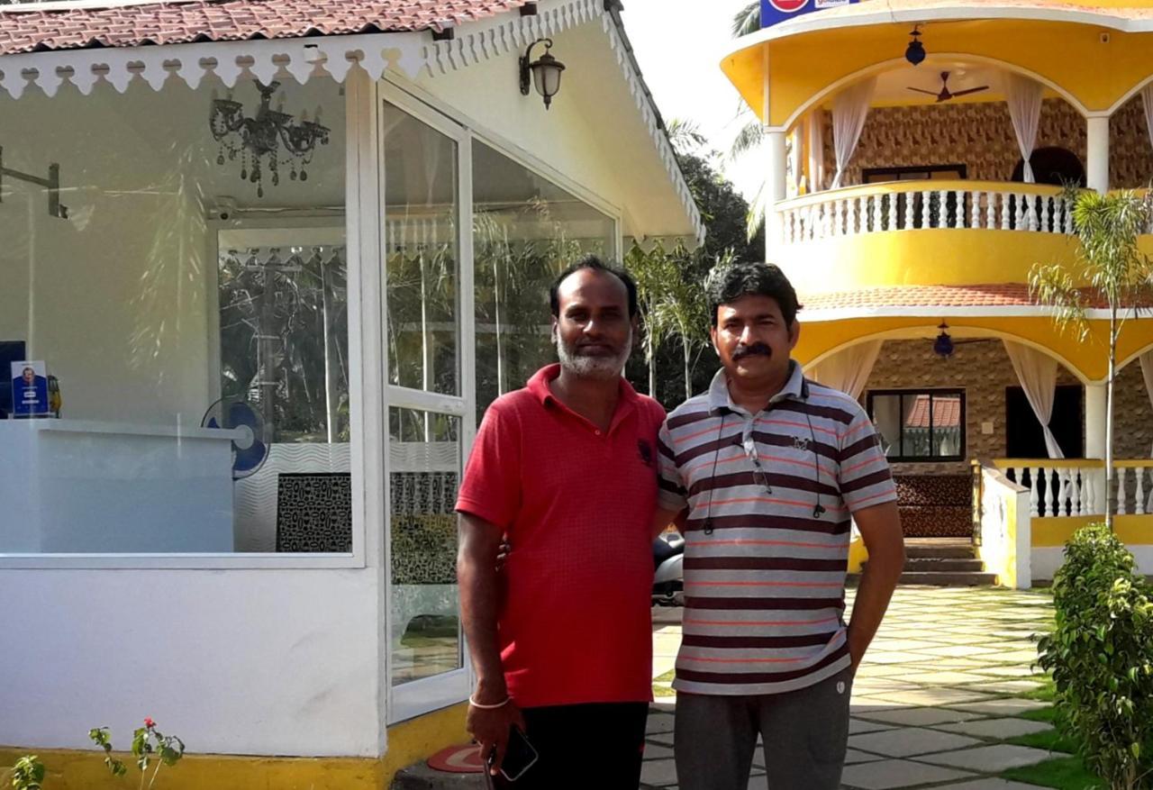 La Vega Resorts Morjim Buitenkant foto